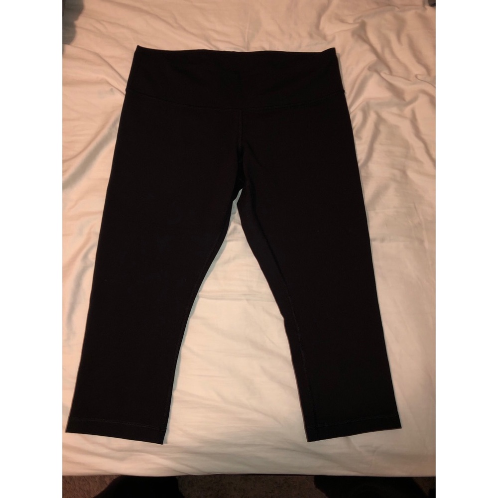 Lululemon Wunder Under Black Crop